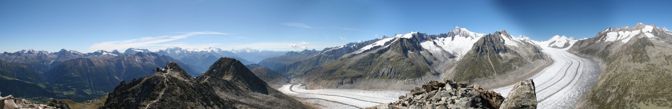 From the Ancient Alpine to the Vedic Civilization